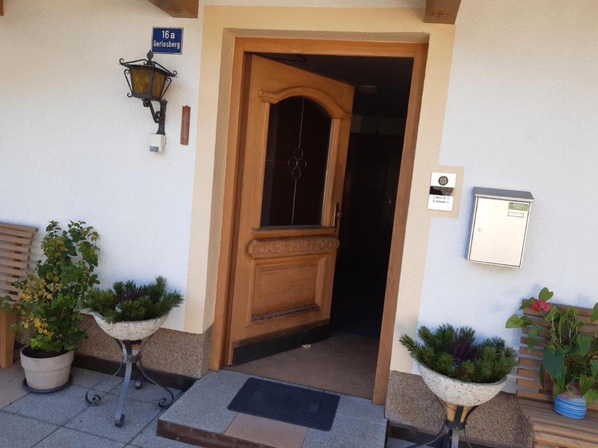 Ferienwohnung Haus Bergfrieden Gerlosberg Bagian luar foto